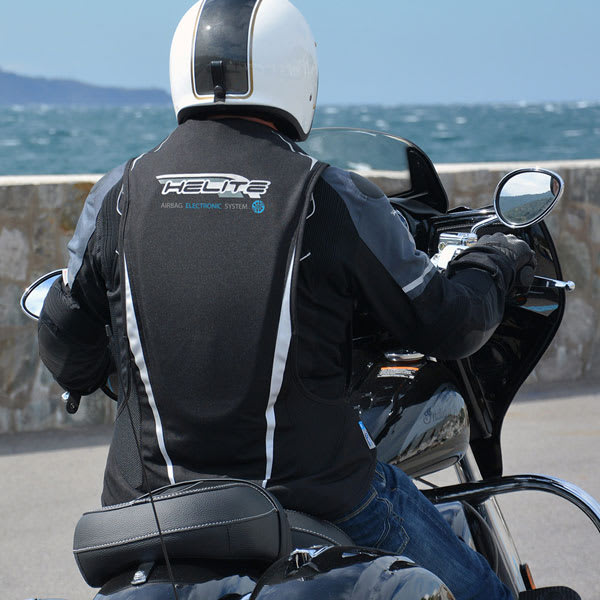 Helite E-Turtle Electronic Inflatable Vest V2 - Black